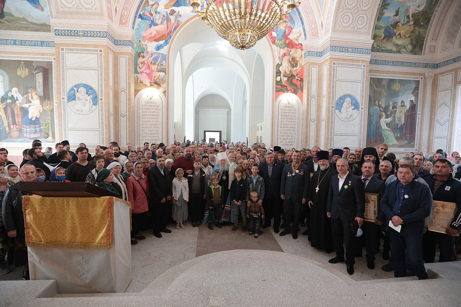 Великое освящение Казанского храма села Дединово
